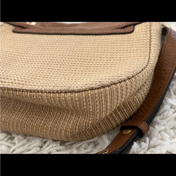 Michael Kors Crossbody - Picture 6 of 9